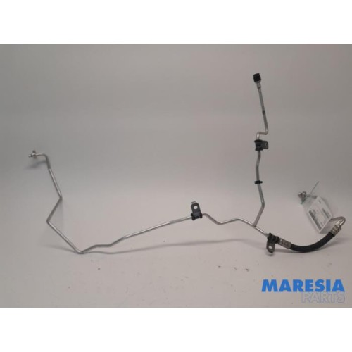 Renault - Megane - Air conditioning line
