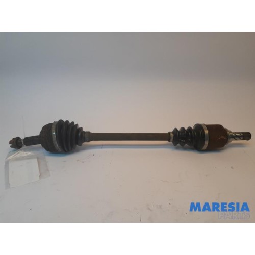 Renault - Megane - Aandrijfas links-voor