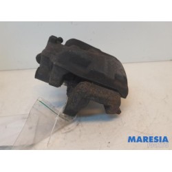 Renault - Megane - Front brake calliper, left