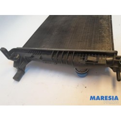 Renault - Megane - Radiator