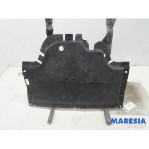 Renault - Trafic - Plaque de protection moteur