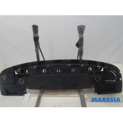 Renault - Trafic - Bumper onderplaat