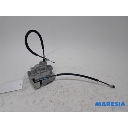 Lancia - Y(Psilon) - Rear door lock mechanism 4-door, left