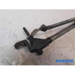 Renault - Megane - Wiper mechanism