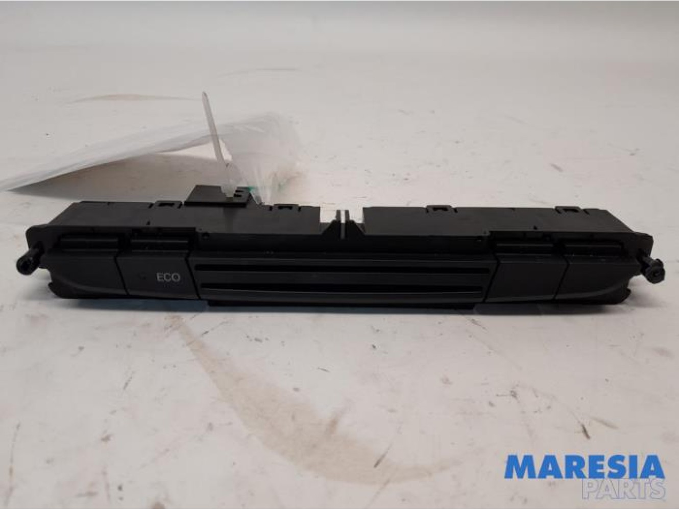 Lancia - Y(Psilon) - Air conditioning switch