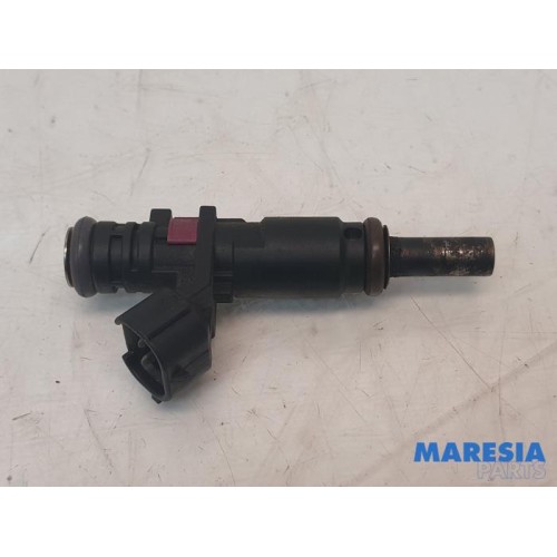 Renault - Twingo - Injector (petrol injection)