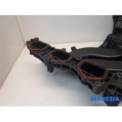 Renault - Twingo - Intake manifold