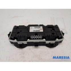 Renault - Trafic - Instrument panel