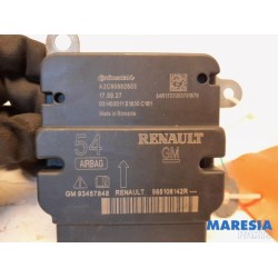 Renault - Trafic - Airbag Module