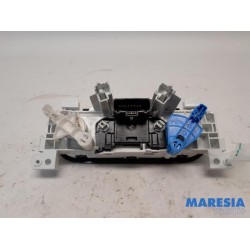 Renault - Trafic - Heater control panel