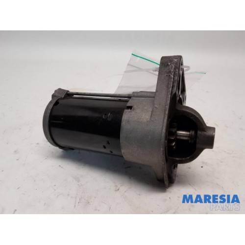 Renault - Trafic - Startmotor