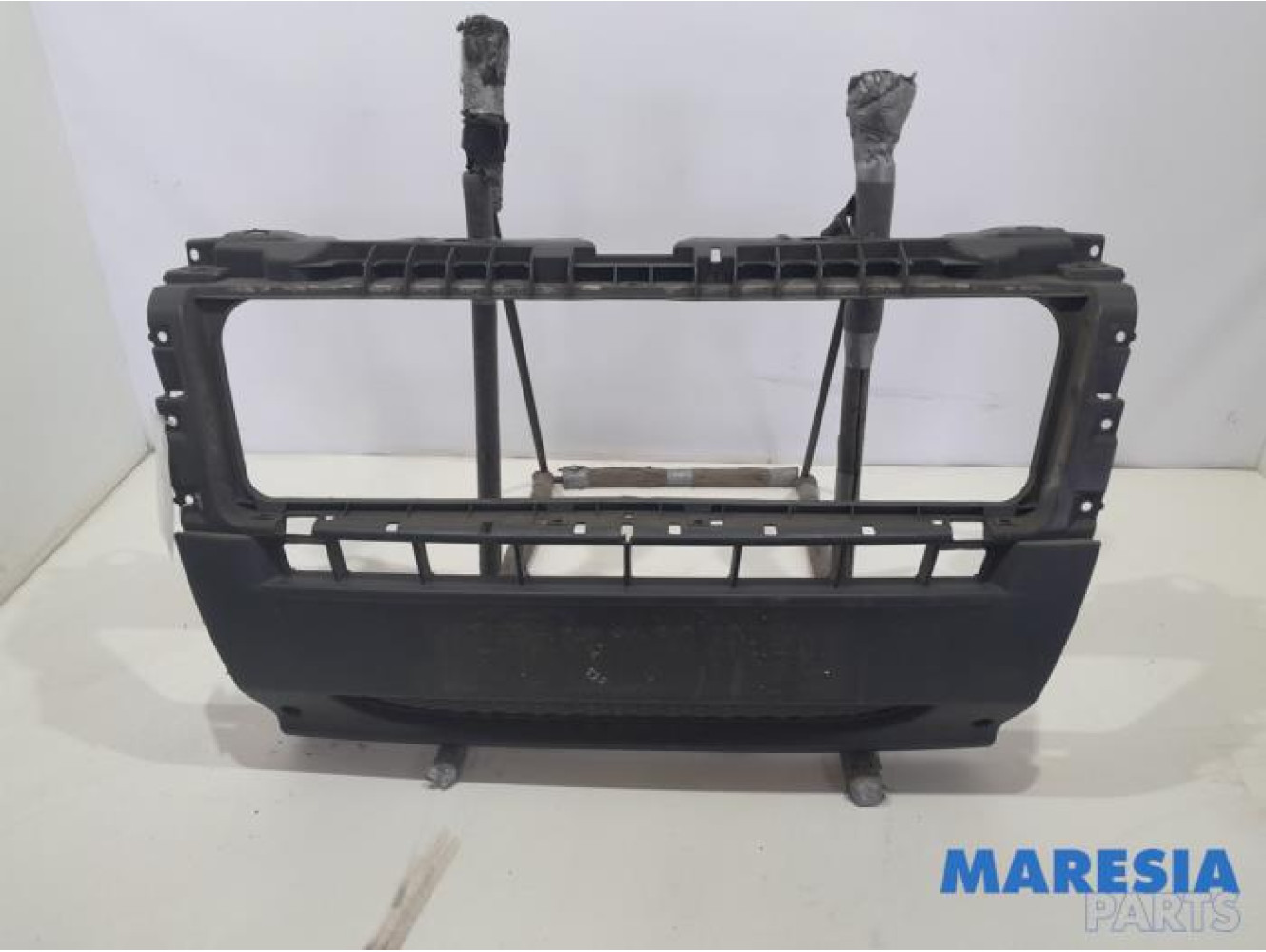 Fiat - Ducato - Front bumper, central component