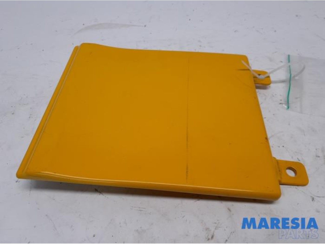 Renault - Trafic - Tank cap cover