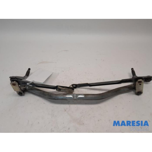 Renault - Trafic - Wiper mechanism