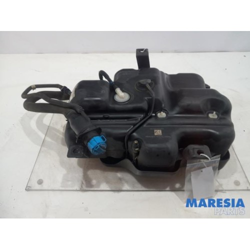 Renault - Trafic - Adblue tank