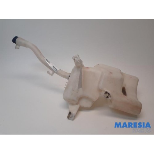 Opel - Combo - Front windscreen washer reservoir
