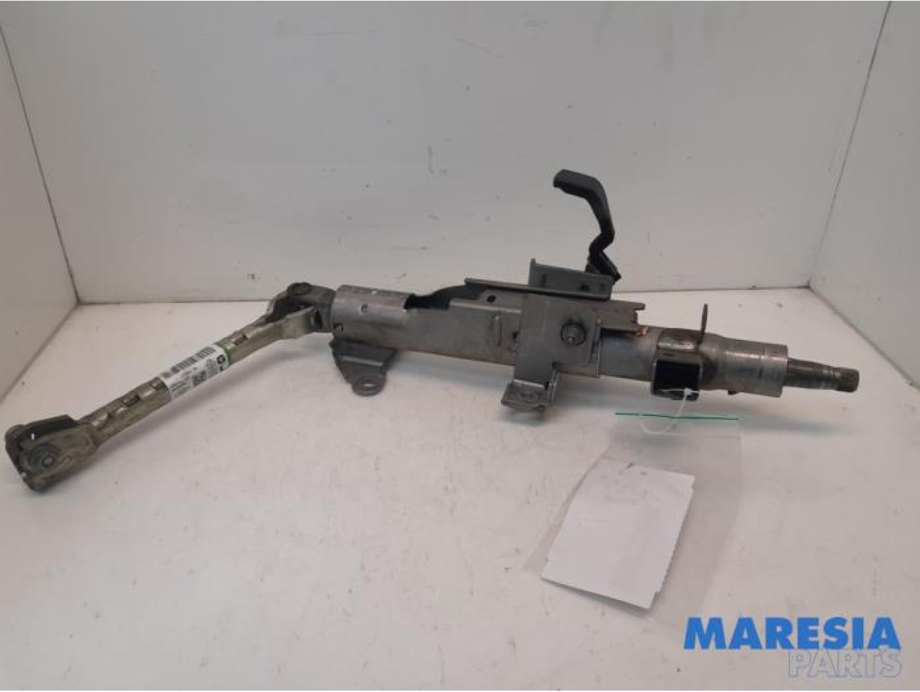Renault - Trafic - Steering column housing