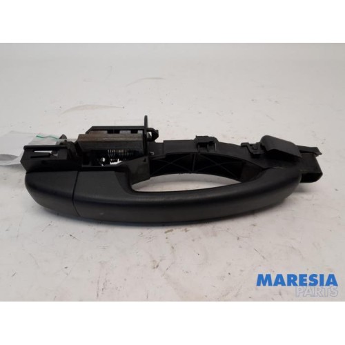 Renault - Trafic - Minibus/van rear door handle
