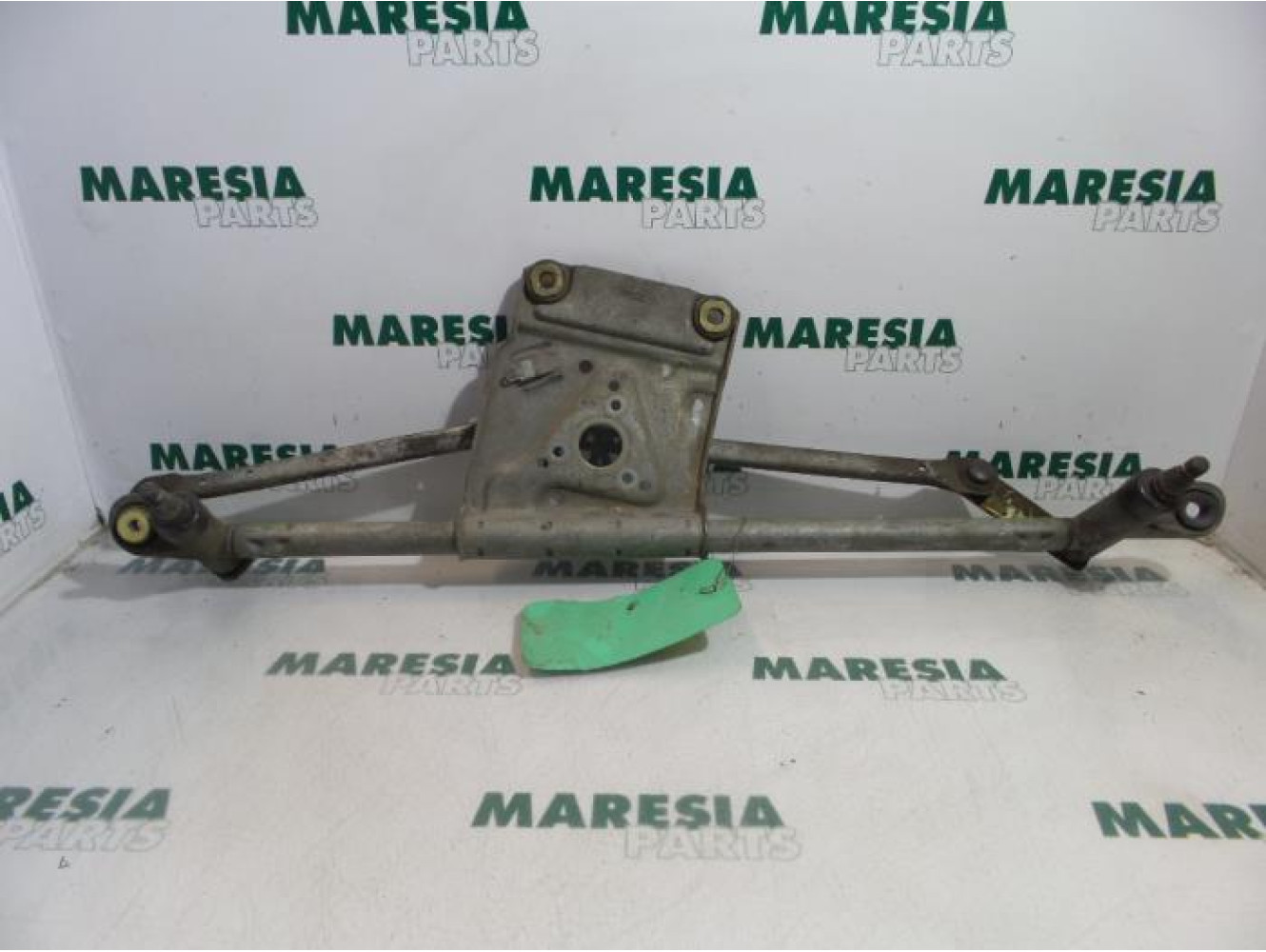 Peugeot - 406 - Wiper mechanism