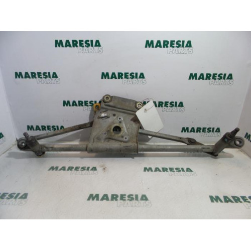 Peugeot - 406 - Wiper mechanism