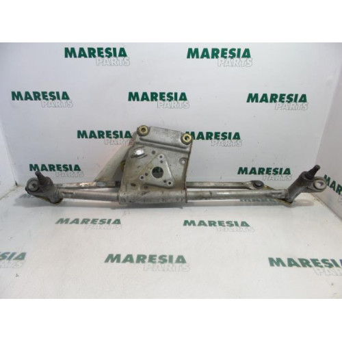 Peugeot - 406 - Wiper mechanism