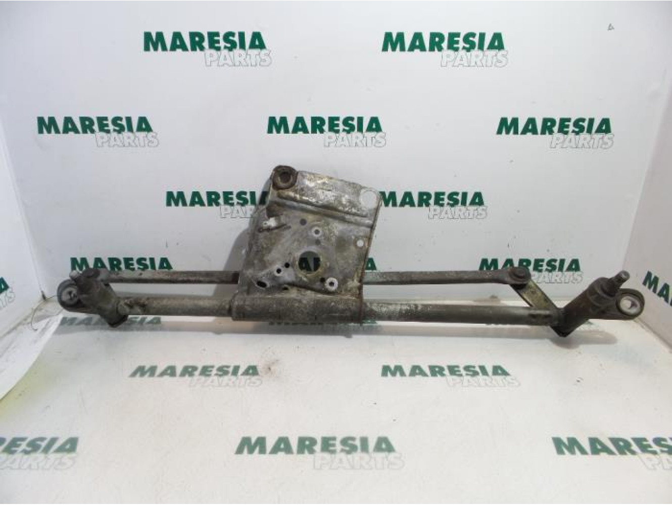 Peugeot - 406 - Wiper mechanism