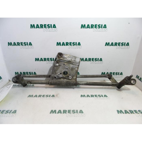 Peugeot - 406 - Wiper mechanism