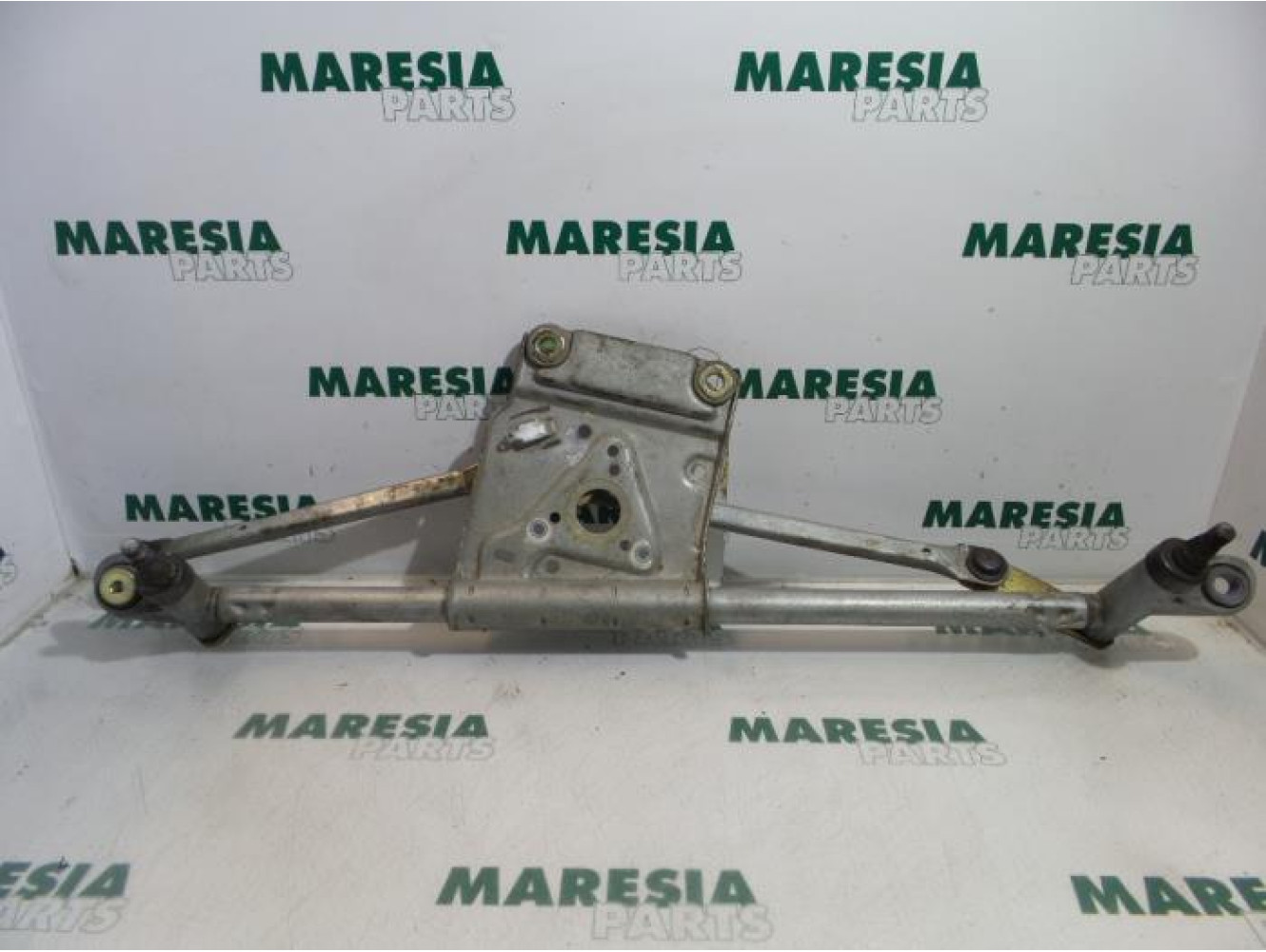 Peugeot - 406 - Wiper mechanism