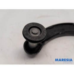 Renault - Trafic - Sliding door roller, right