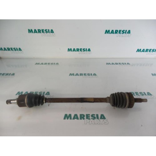 Renault - Megane Scenic - Drive shaft, rear left