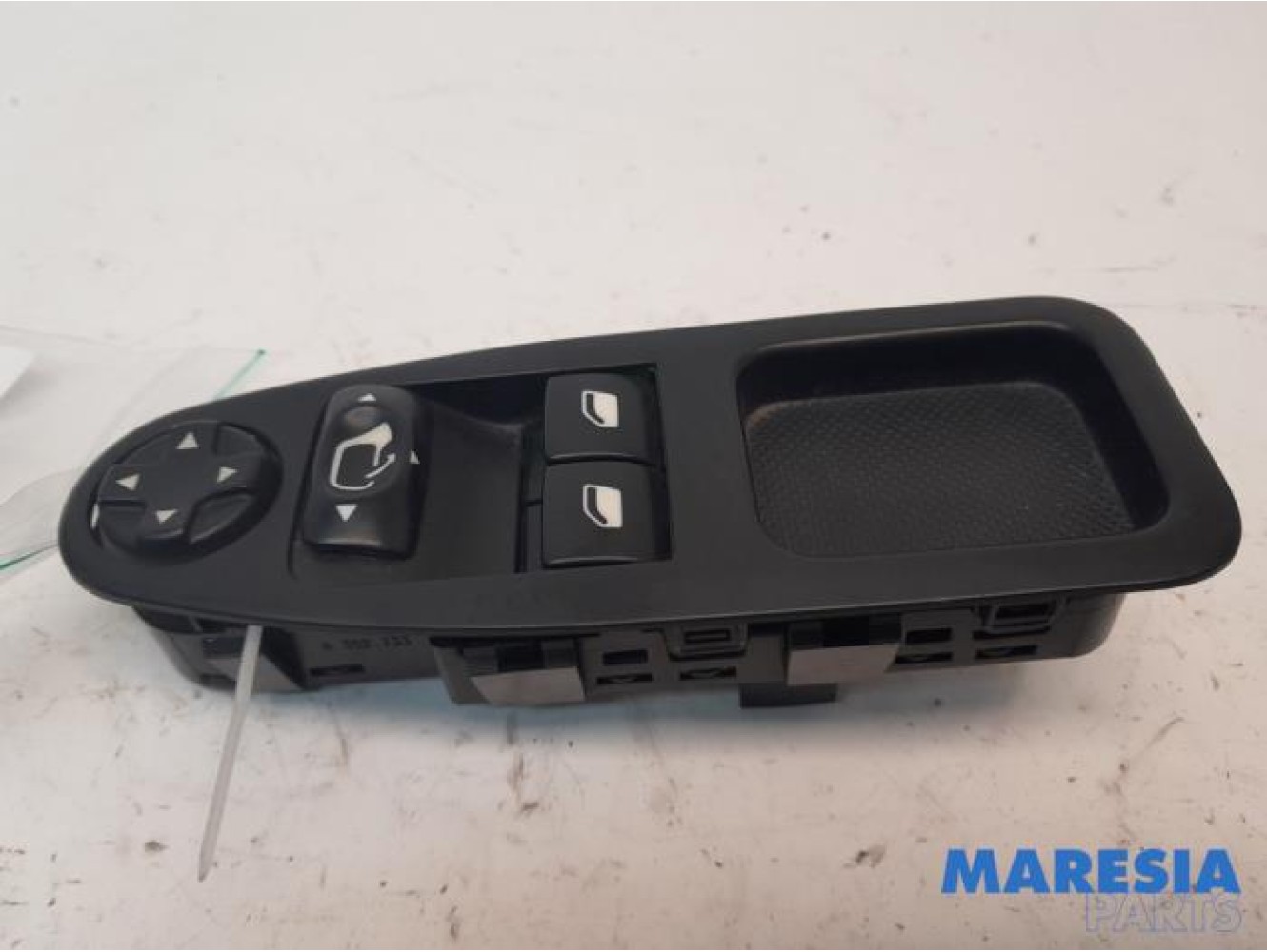 Peugeot - Expert - Multi-functional window switch