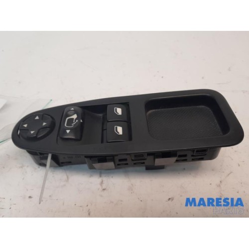 Peugeot - Expert - Multi-functional window switch