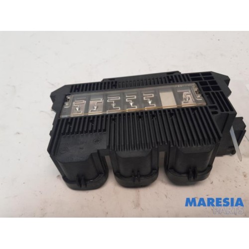 Peugeot - Expert - Fuse box
