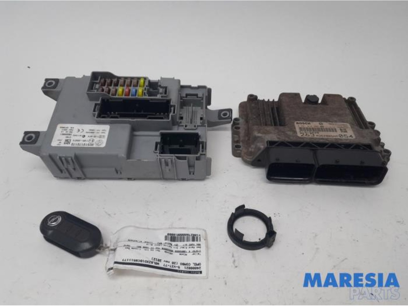 Opel - Combo - Engine management computer