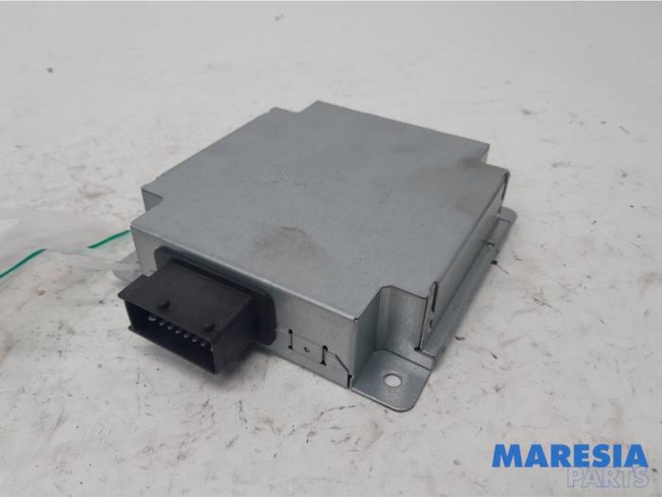 Opel - Combo - Radio module