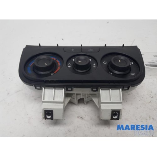 Opel - Combo - Heater control panel