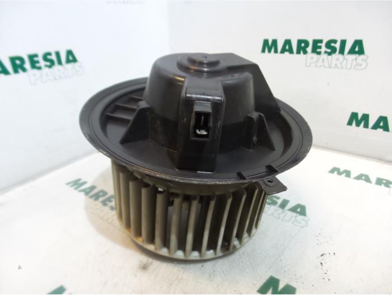Alfa Romeo - 155 - Moteur de ventilation chauffage