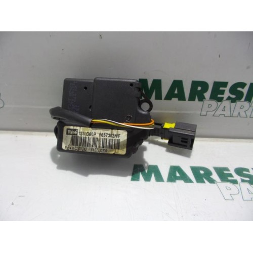 Peugeot - 406 - Heater valve motor
