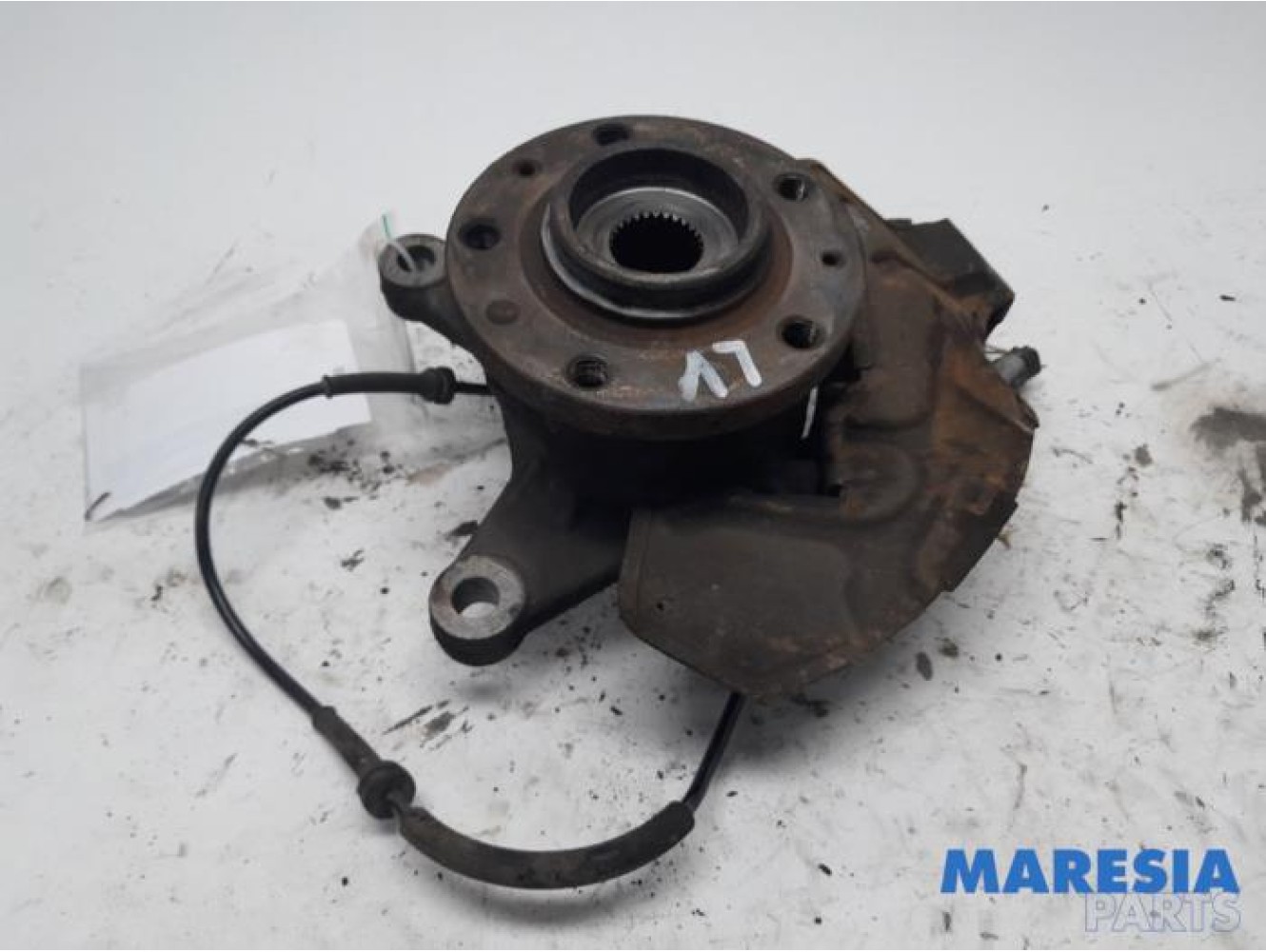 Peugeot - Expert - Fusee links-voor