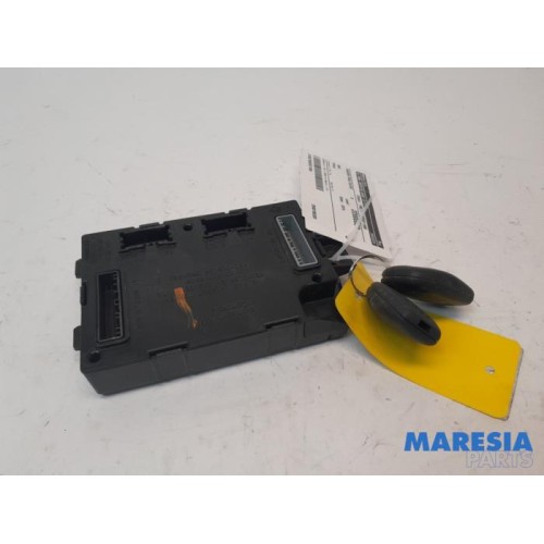 Opel - Vivaro - Body control computer