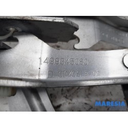 Peugeot - Expert - Bonnet Hinge