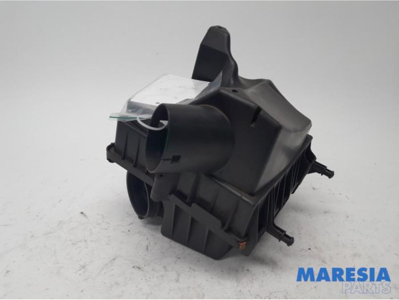 Opel - Combo - Air box