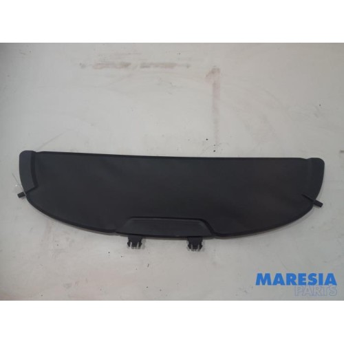 Alfa Romeo - Stelvio - Hutablage