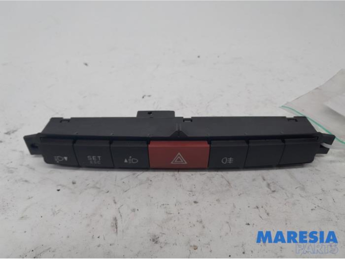 Opel - Combo - Panic lighting switch