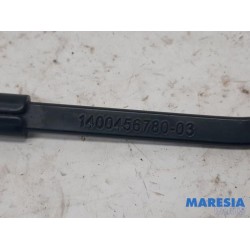 Peugeot - Expert - Front wiper arm