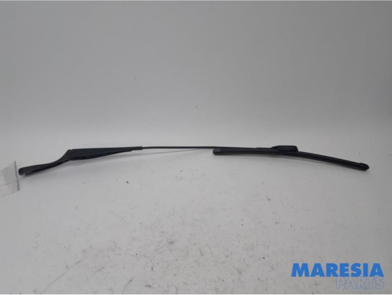 Opel - Combo - Front wiper arm