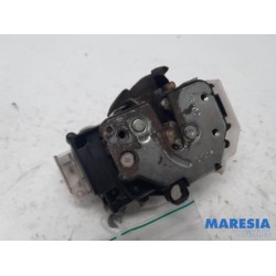 Opel - Combo - Sliding door lock mechanism, right