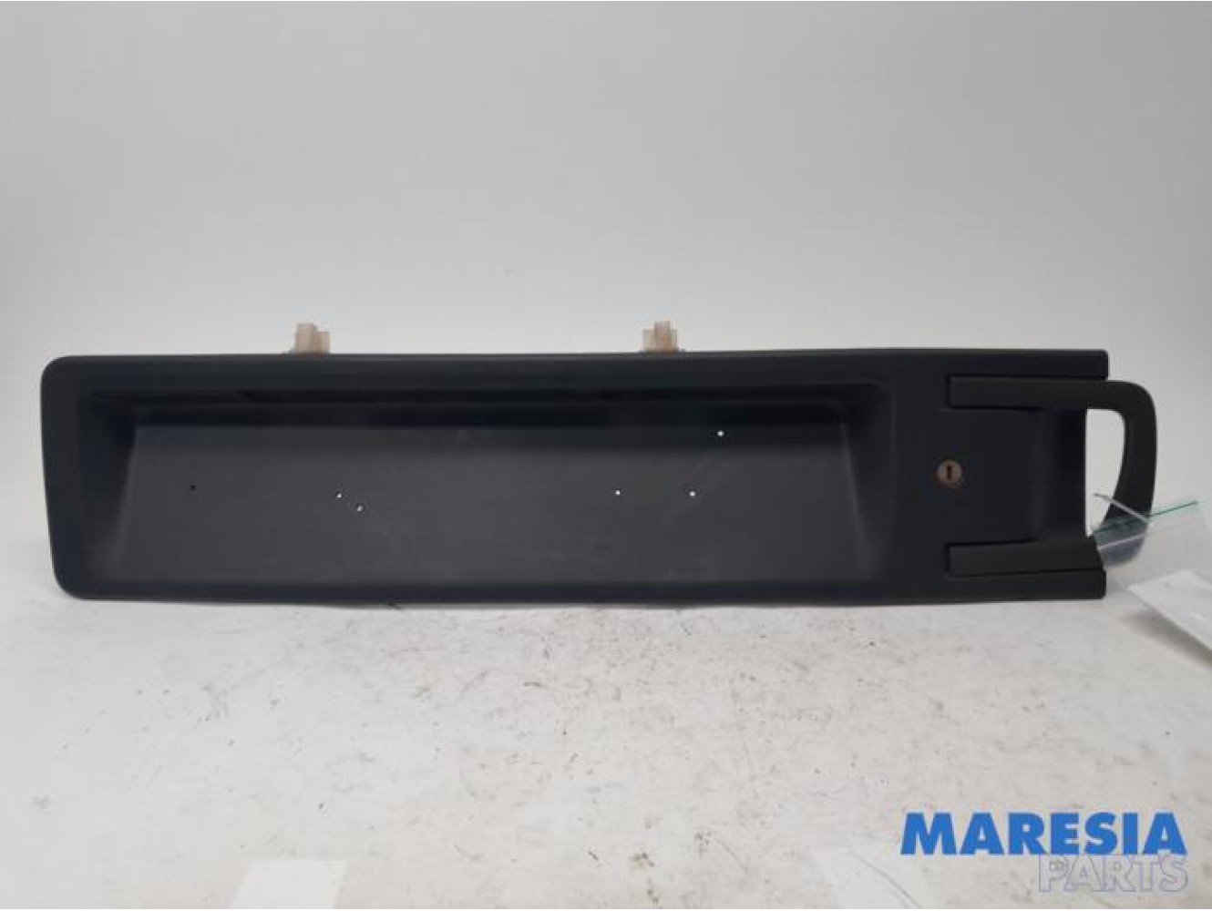 Opel - Combo - Minibus/van rear door handle