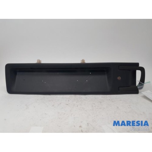 Opel - Combo - Minibus/van rear door handle