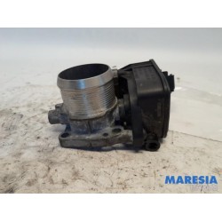 Citroen - C4 Picasso - Throttle body